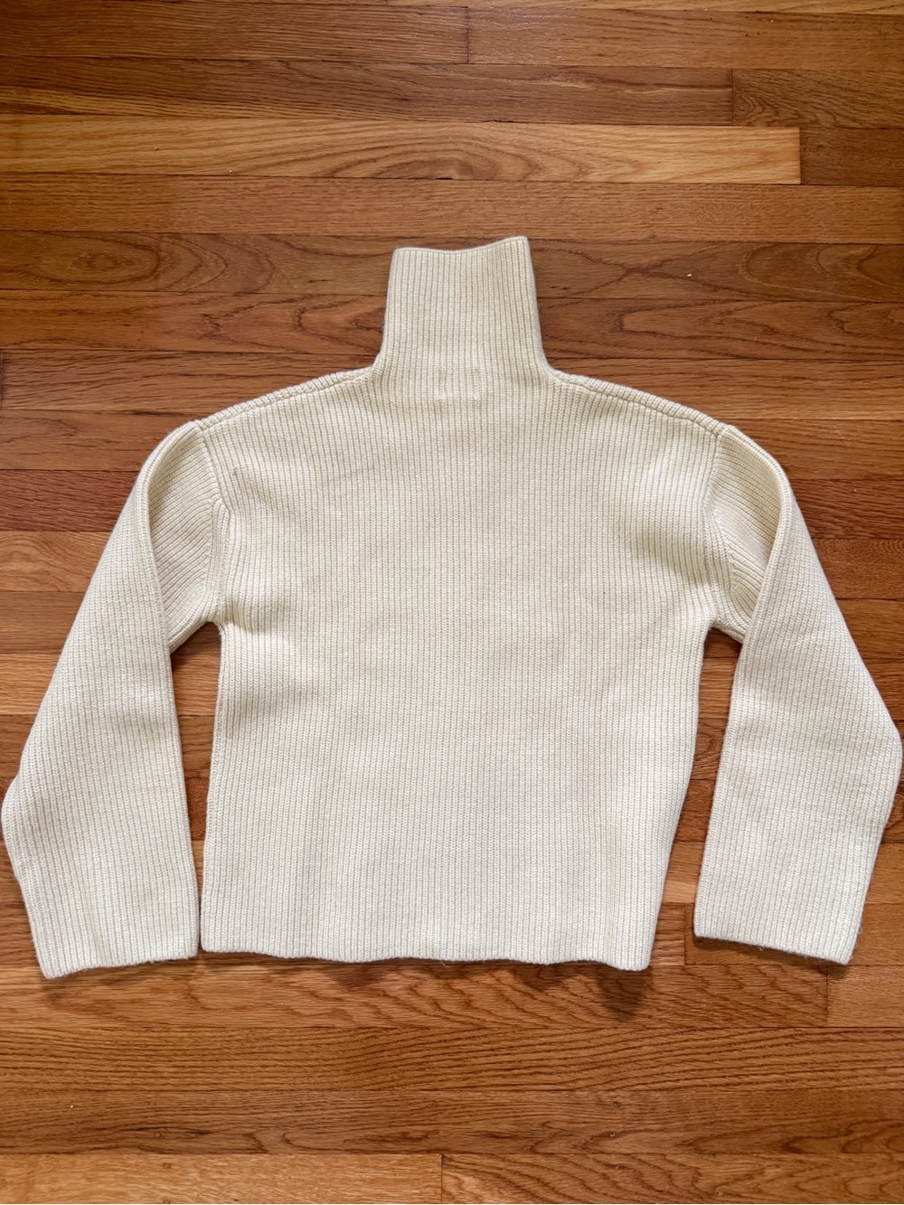 H&M Butter Yellow Ribbed Zip-Up Sweater - Picture 3 of 4